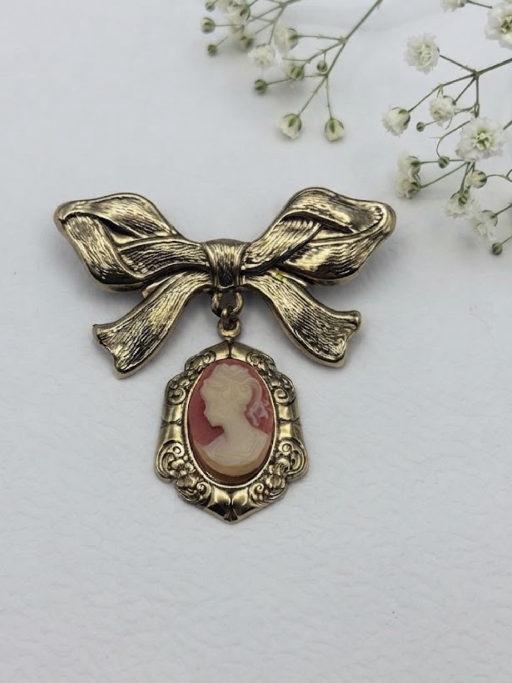 Vintage Gold-Tone Bow & Dangle Cameo Brooch